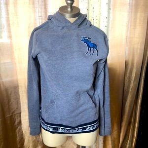 Abercombie kids sweater